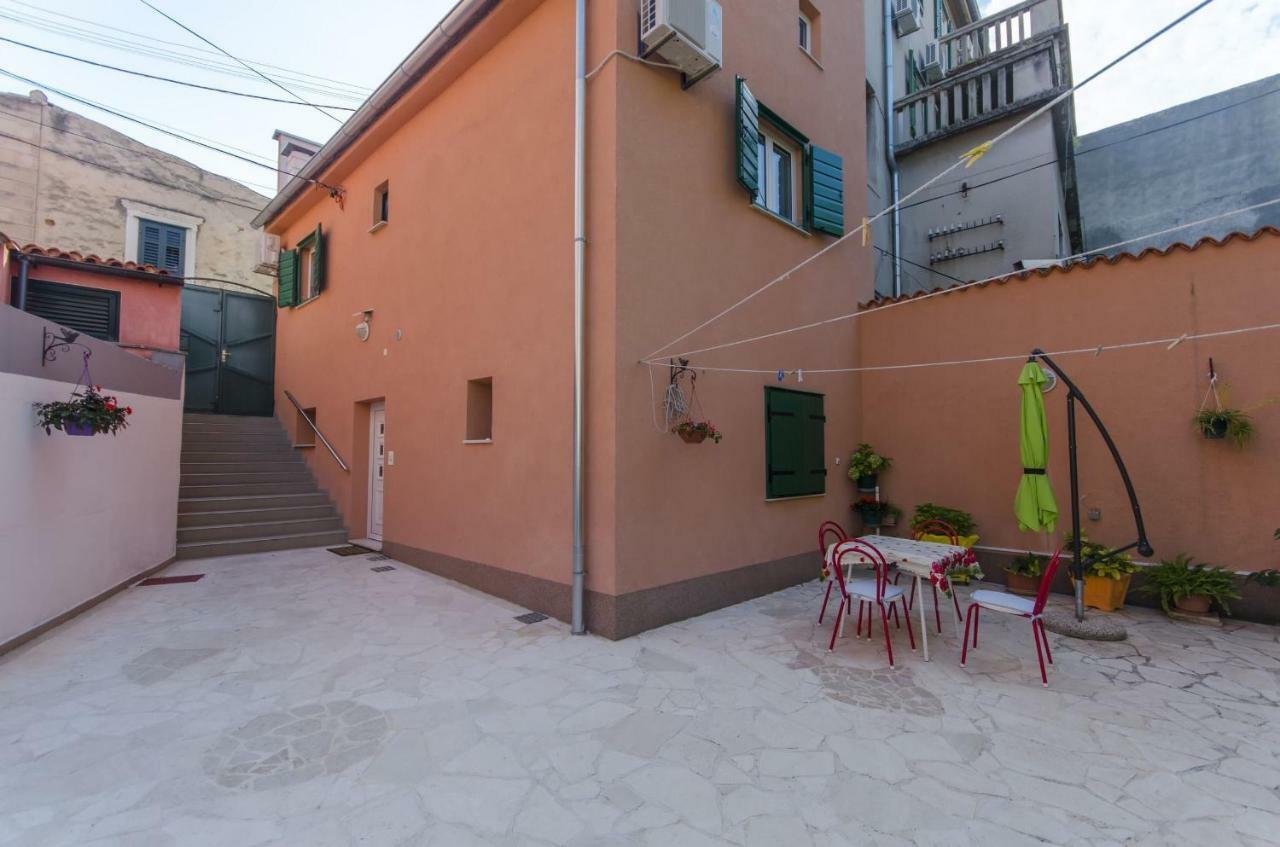 House Poets Street In Old Sibenik Šibenik Exterior foto